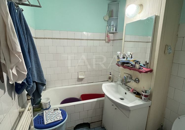 Vanzare apartament  zona FSEGA - Poză 6