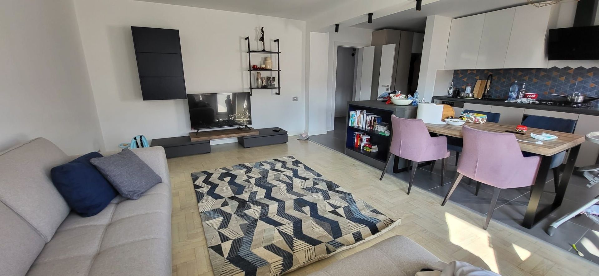 Apartament 4 camere Aviatiei - Poză 1