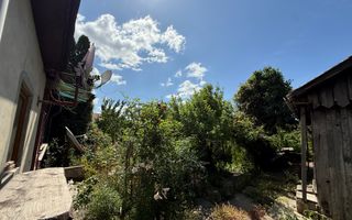 Casă centrală în Rădăuți | 939 mp teren | 180.000 € - Poză 3