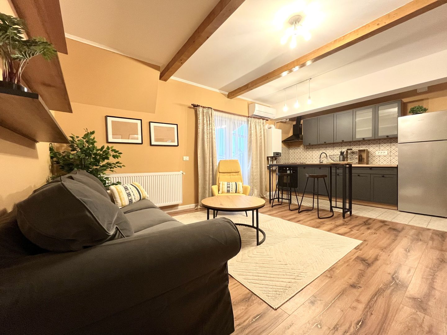 Apartament 2 camere, elegant si primitor, lângă Spitalul Județean - Poză 4