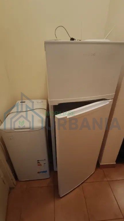Apartament 2 camere decomandat, mobilat, Podu Roș, Iași - CHF 360 - Poză 9