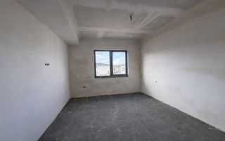 Casa tip duplex I 5 camere I Curte de 400 mp I Selimbar - Poză 12
