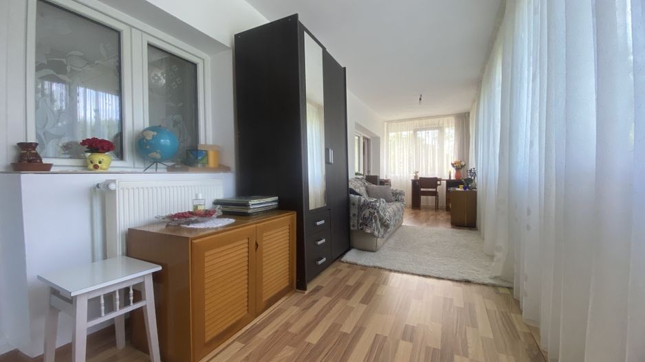Oaza de liniste si verdeata! Vanzare casa cu 5 camere in Pucioasa - Poză 21
