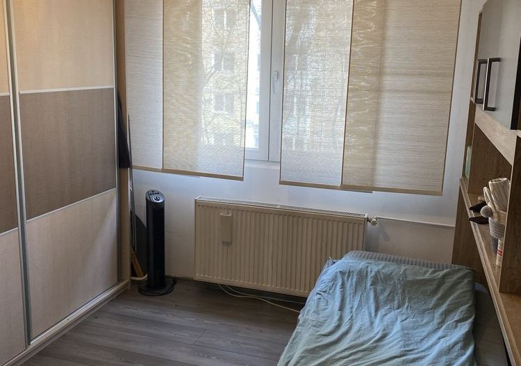 De vanzare apartament 2 camere Lujerului - Poză 2