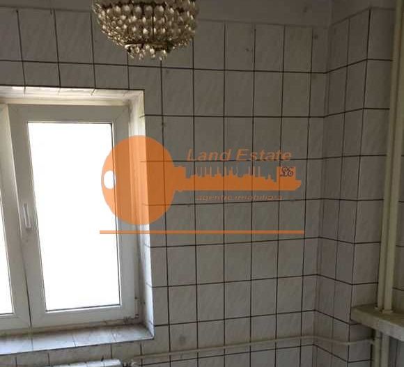 3 camere NAtiune Unite-Izvor - Poză 4