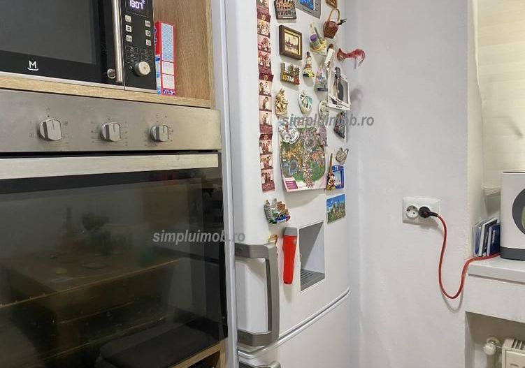 Apartament 2 camere renovat complet zona Armeneasca  centrala proprie - Poză 8