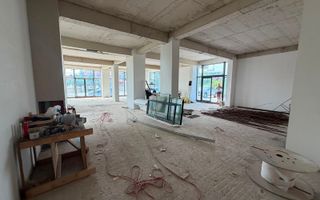 SPATIU COMERCIAL DE INCHIRIAT- 371 MP, STRADAL, BLOC NOU, COMISION 0% - Poză 4