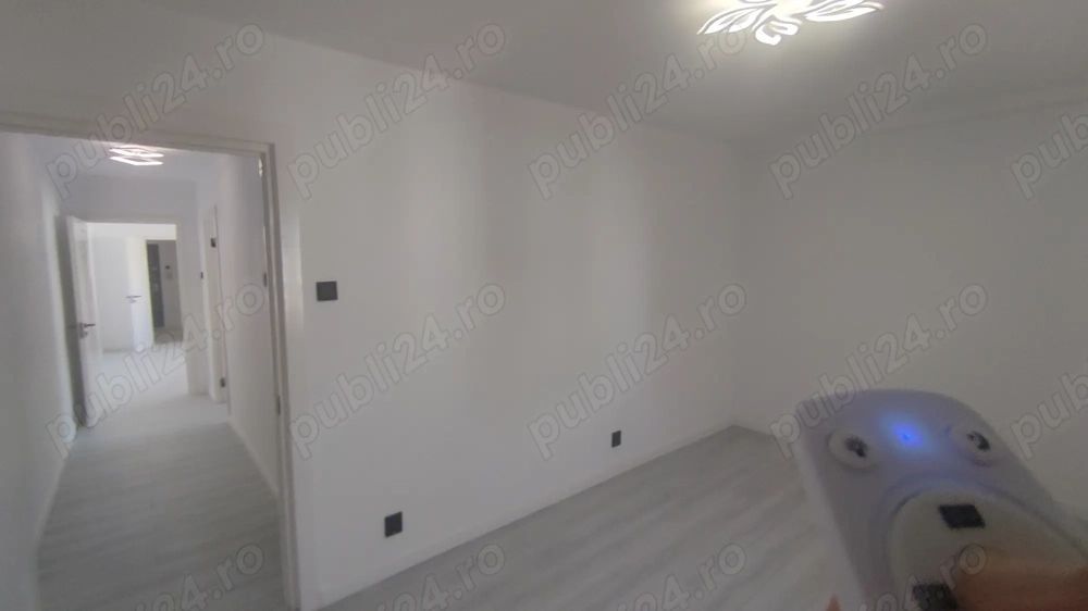 Vanzare apartament 3 camere Titan-Postavarului. RENOVAT TOTAL - Poză 8