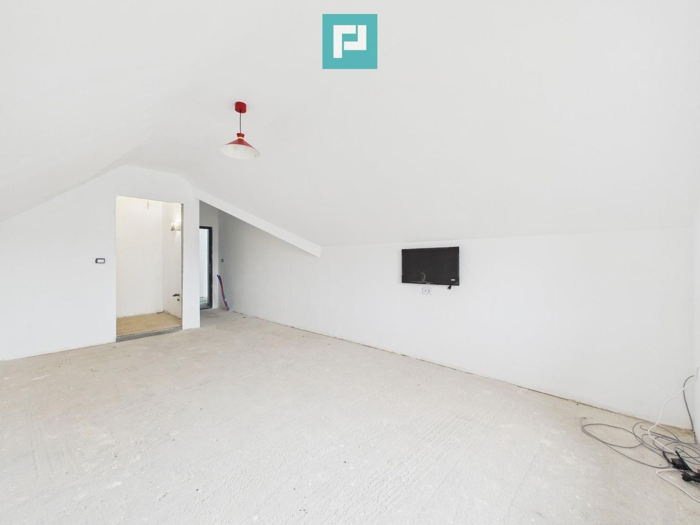 Pensiune cu potențial ridicat - Curtici, Jud, Arad - Poză 3