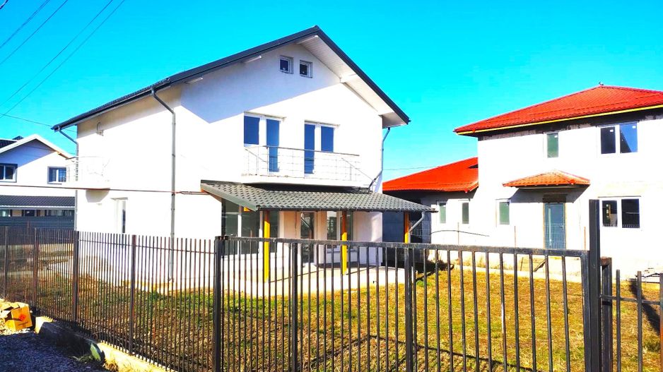 Casă individuală 5 camere  P+1 cu pod, gata de mutare, 468 mp teren ! - Poză 3