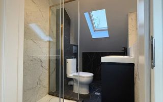 APARTAMENNT MANSARDA  BLOC NOU ZONA DOMENI - Poză 6