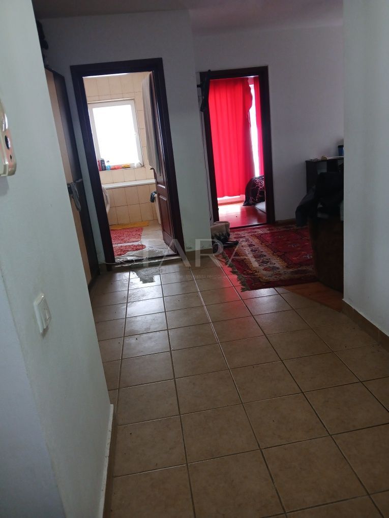 Apartament Zona Regal - Poză 4