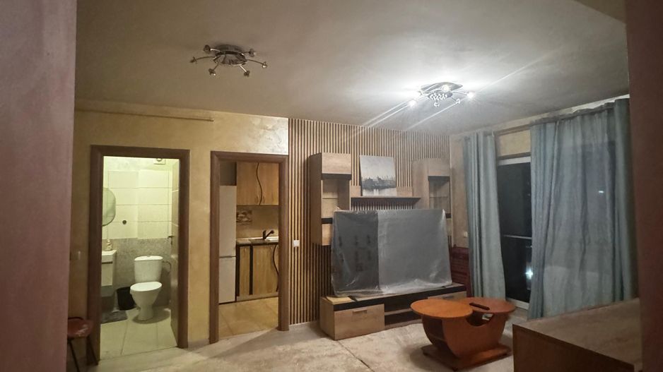 Apartament la vanzare 3 camere - Poză 3