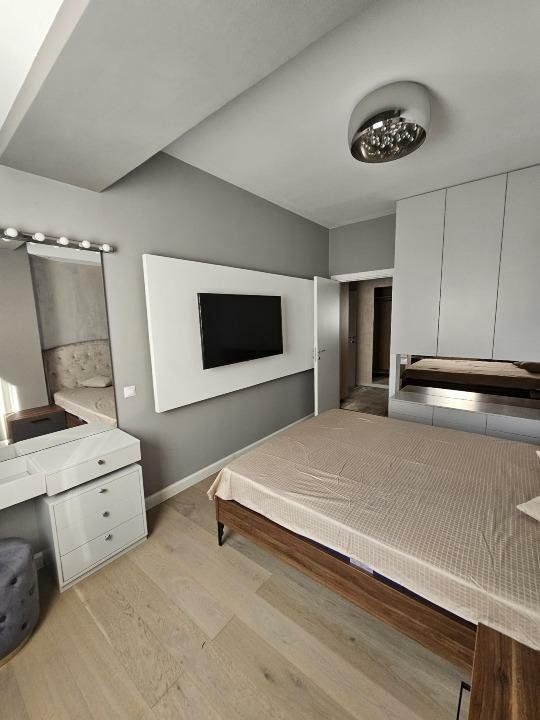 INCHIRIERE APARTAMENT 3 CAMERE 115 MP UTILI ZONA PIPERA - Poză 7