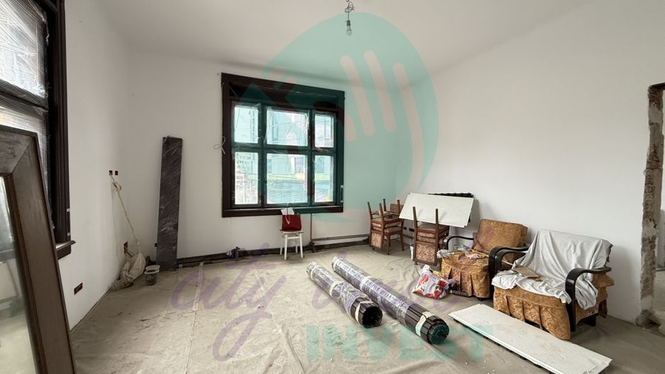 Apartament boieresc partial renovat - Poză 8