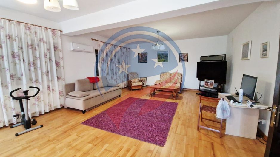 CASA P +E  5 camere -Cosoveni - Poză 2