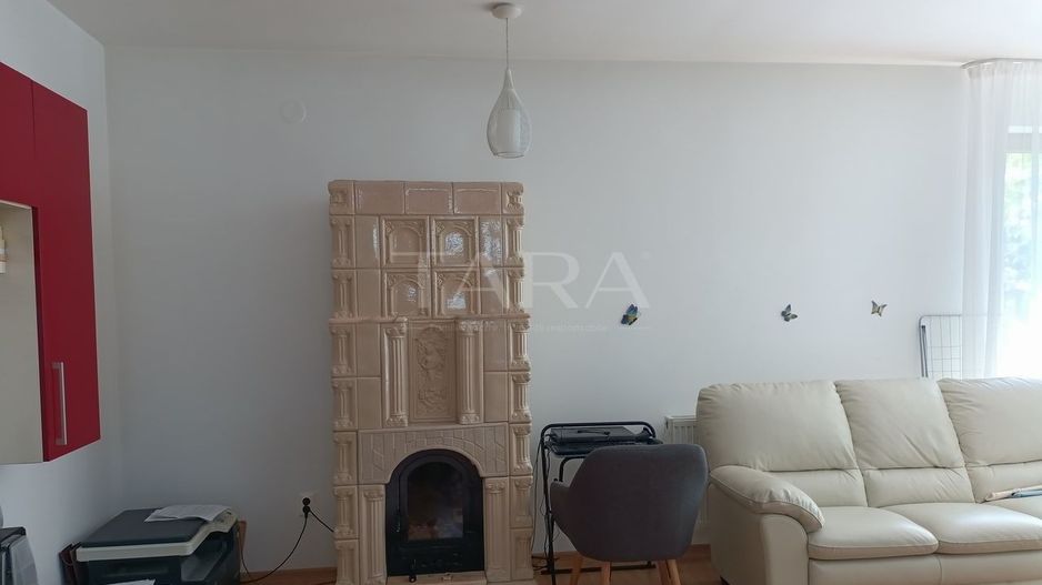 Locuință modernă într-o zonă verde, zona Faget - Poză 4