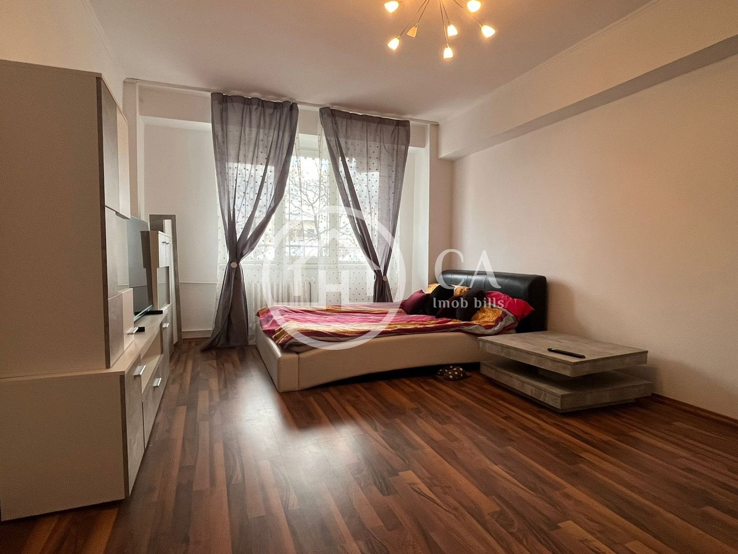 Apartament cu 3 camere de vânzare in zona Cantemir, Oradea - Poză 8