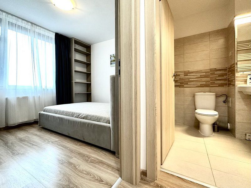 Un apartament cu 3 camere + loc parcare, primitor și modern, în zona Centrală - Poză 9