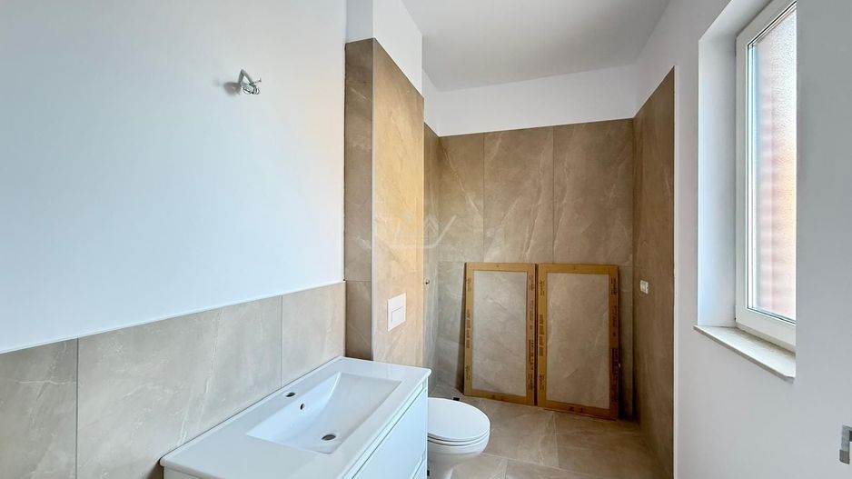 Locatie excelenta - langa Musicescu. 3 dormitoare. 2 locuri parcare. - Poză 8