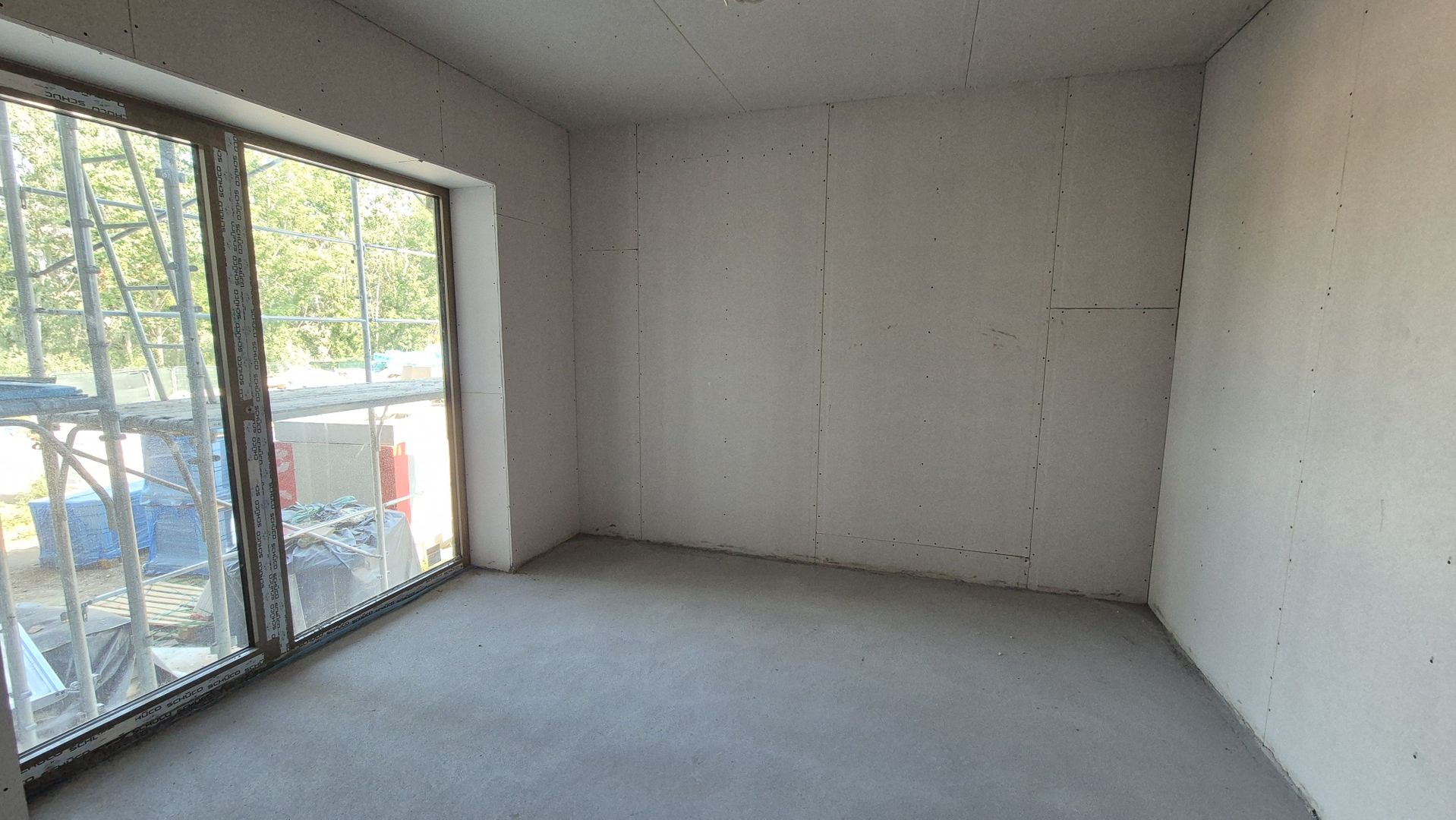 Apartament cu 5 camere 150.11 mp + curte proprie 241,17 mp - Green Lake - Poză 7