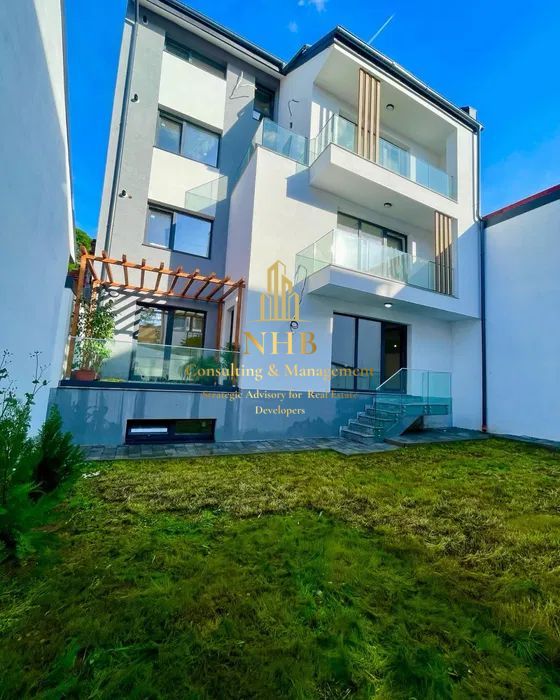 3 Camere si Curte 100mp de Vanzare  Zona Domenii - Poză 2