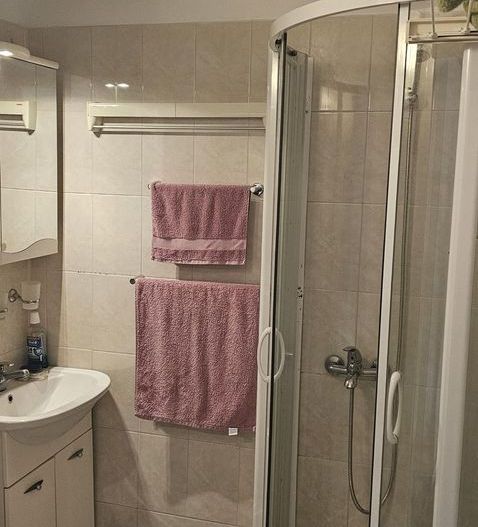 Studio Cismigiu, 24 mp, bloc solid, ideal inchiriere - Poză 5