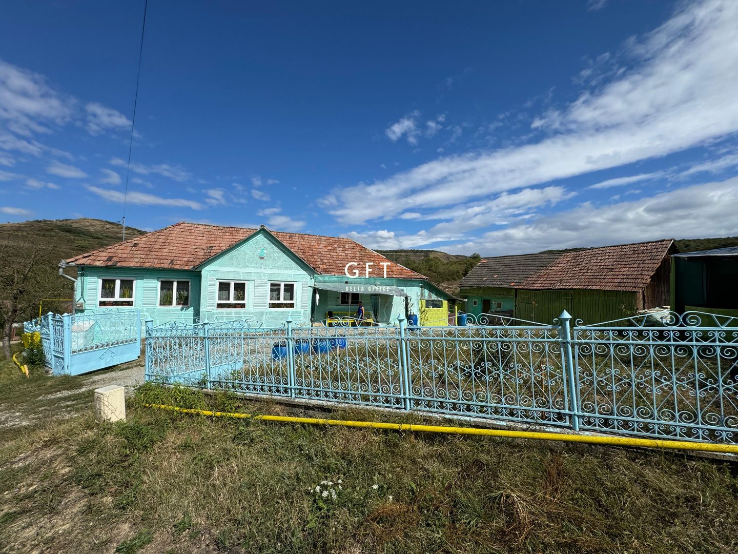 Casa de vanzare la Enciu cu teren generos, Apa GRATIS - Poză 1