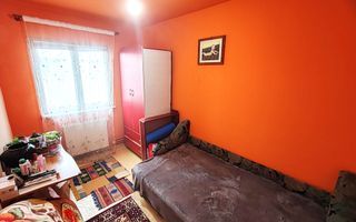 3 Camere, Central, Ideal pentru Familie, Liniste, An '81 - Poză 35