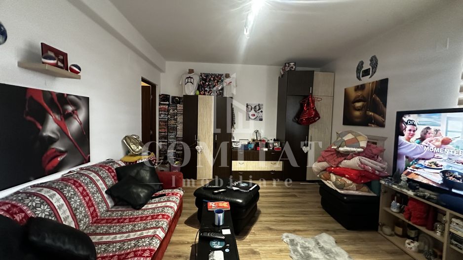 Apartament la etaj intermediar | Loc de parcare | Zona Str Catanelor - Poză 2