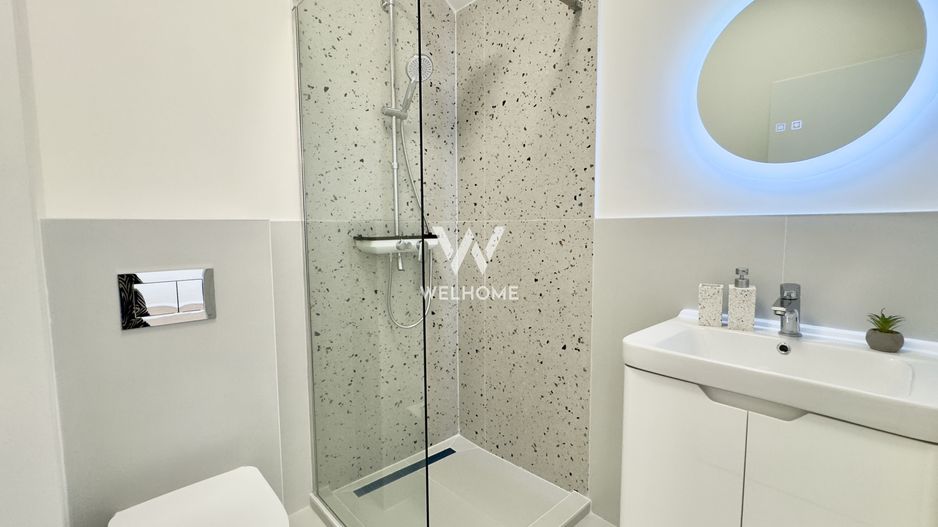 Apartament 3 camere, 2 bai, balcon, aer conditionat - finisat la alb - Poză 6
