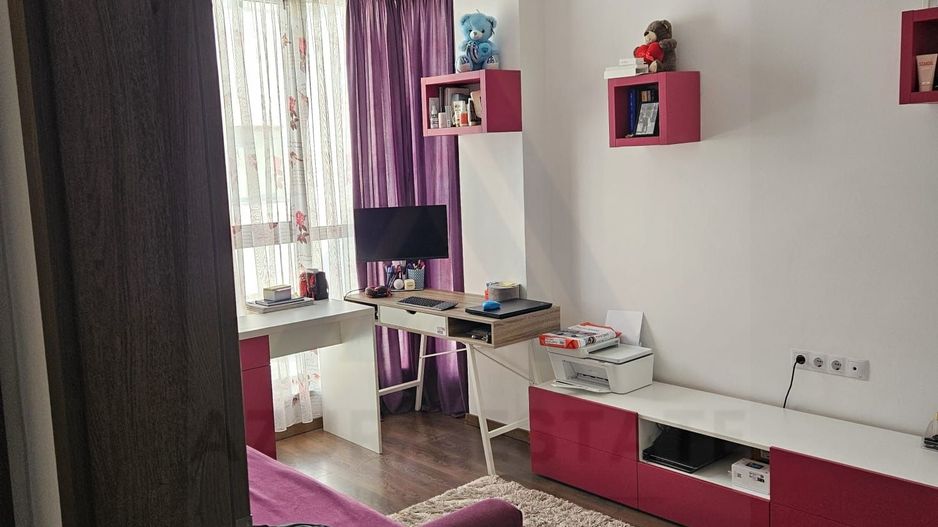 Apartament 3 camere baie cu geam parcare privata si lift pe Dna Stanca - Poză 6