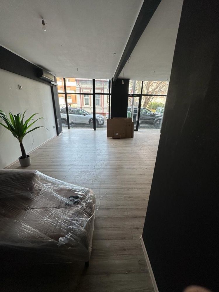 Spatiu Comercial / Nicolae Titulescu / Bulevardul Banu Manta / Victoriei Nou - Poză 6