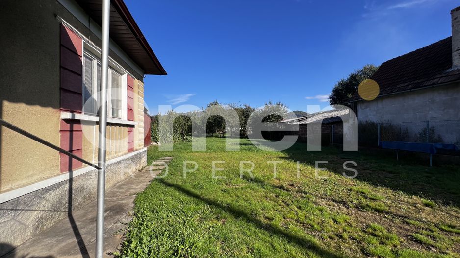 Casă bătrânească | 1500 mp teren, | Tăuții-Măgherăuș. - Poză 14