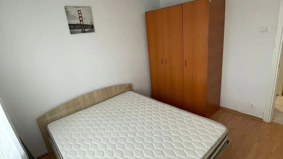 AP. 3 CAMERE CRANGASI, BUCATARIE INCHISA, MOBILAT/UTILAT COMPLET - Poză 3