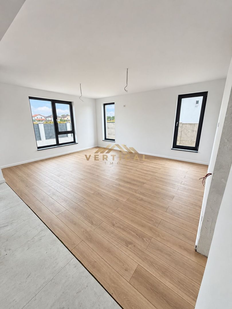 🏡 O casă pentru planurile familiei tale, în zona centrală - Poză 14