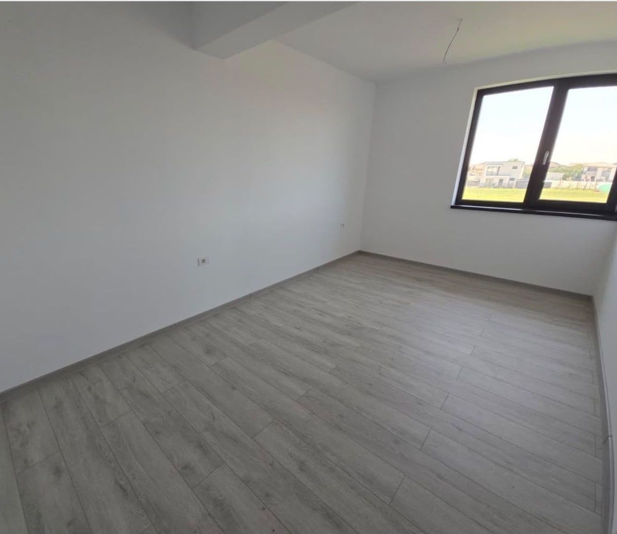 CASA INDIVIDUALA GLINA, INCALZIRE PARDOSEALA, TEREN 325 MP, COMIS 0% - Poză 6
