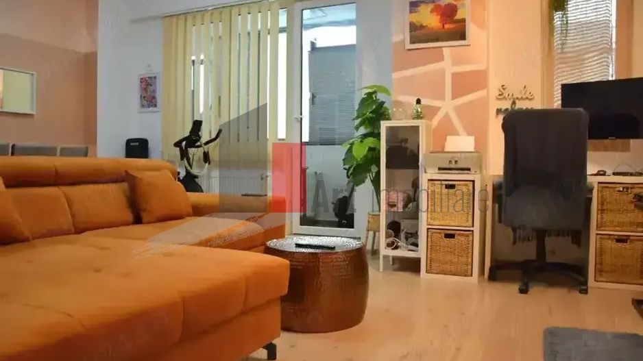 Apartment 2 camere de vanzare pe Tineretului - Poză 1