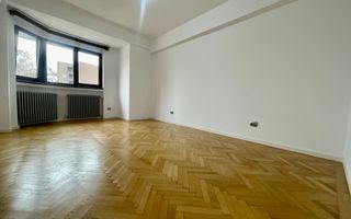 Apartament  4 camere*** 130 mp + Boxa*****Centrul Capitalei - Poză 20