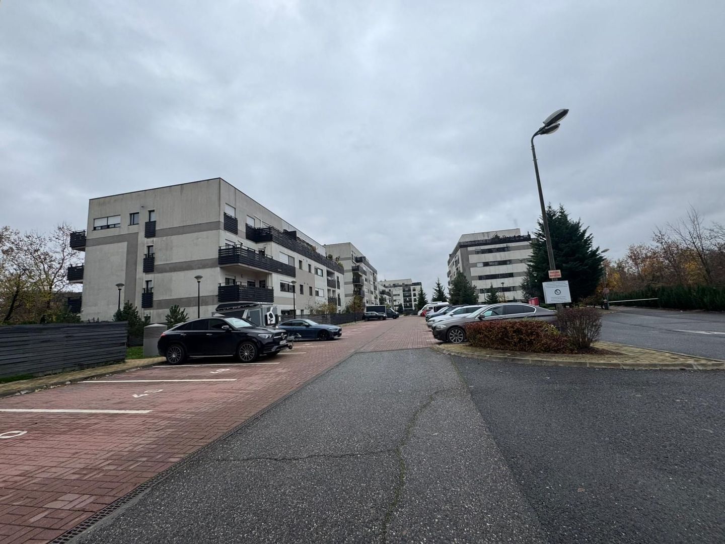 2 CAMERE || 2 LOCURI DE PARCARE + BOXA || BANEASA - Poză 19