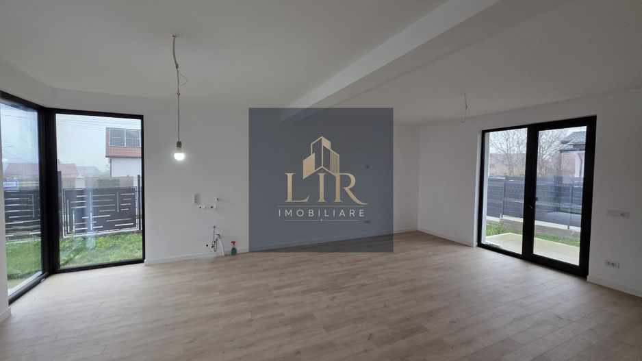 Casa individuala plan parter 4 camere zero comision -Miroslava - Poză 5