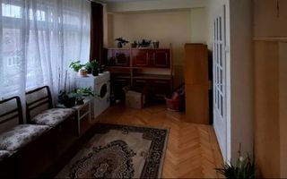 REZERVAT-Apartament cu trei camere, zona Centrul Civic , bloc tip vila, 91 mp - Poză 4
