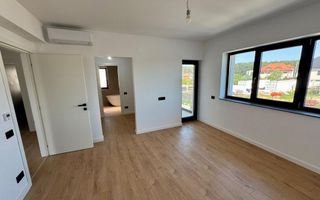 Vanzare vila cu 5 camere | Mogosoaia | Zona linistita - Poză 8