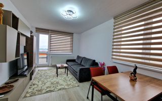 3 Camere Prima Inchiriere Zona Coresi - Poză 1