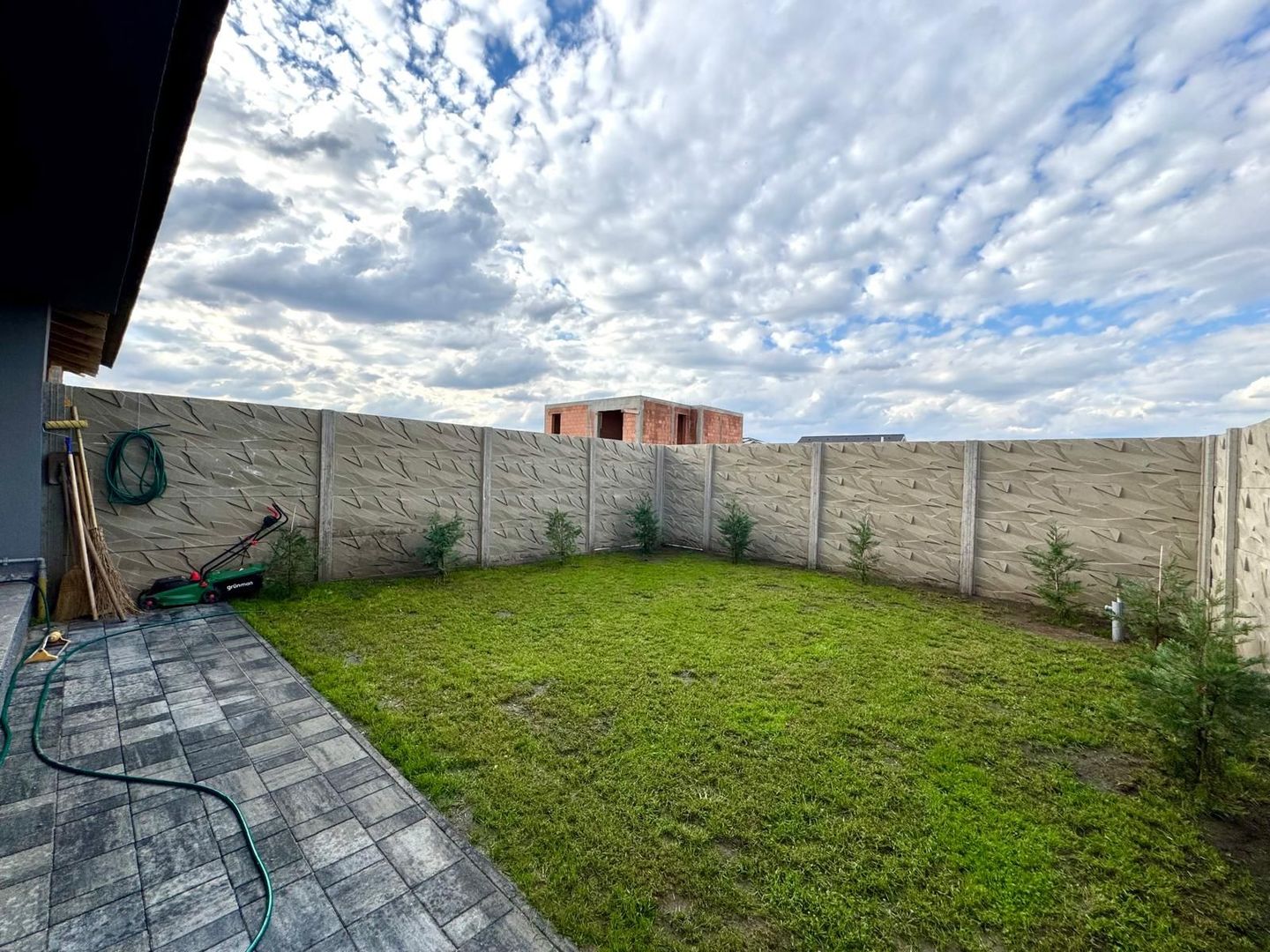 Duplex 4 camere -140.000€ pozitie excelenta |Săcălaz| - Poză 15