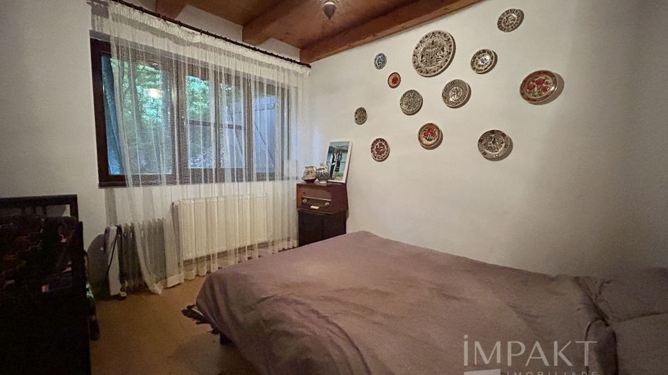 Vanzare cabana rustica pe malul lacului Tarnita! - Poză 17