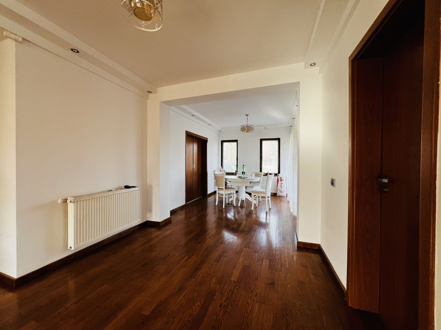 Casa individuala cu teren 825 mp - Ghiroda - Poză 2