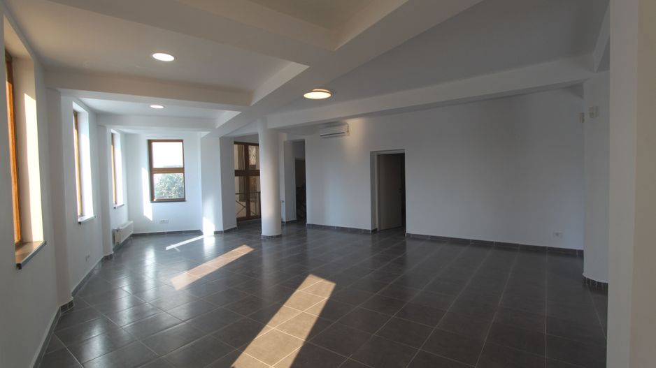 Cladire birouri - 282 mp -  zona Rebreanu - Poză 13
