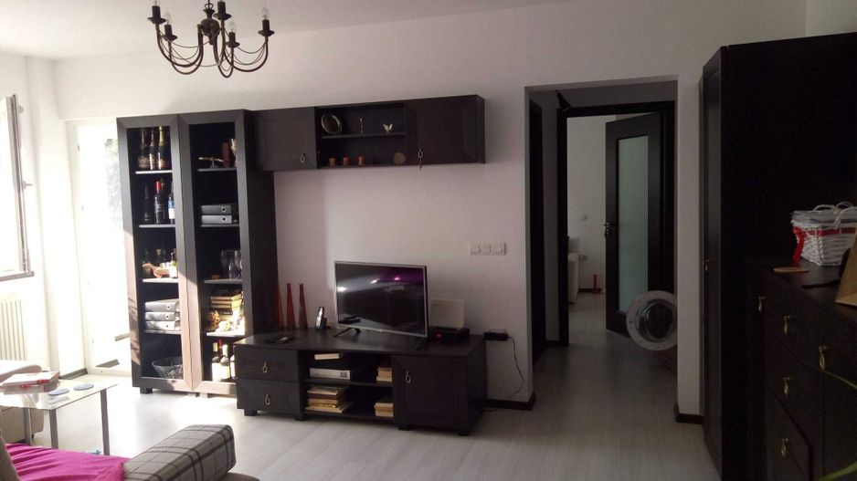 Apartament 2 Camere Sec 1 Bucuresti etj 4/10 - Poză 1