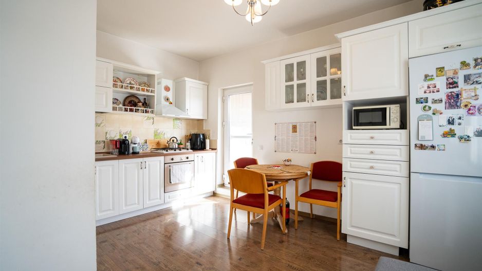 Casa Rogerius cu 8 camere - Poză 4